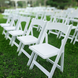 1000lb weight outdoor lightweight rental party foldable chairs white plastic wedding wimbledon resin folding chair for event
